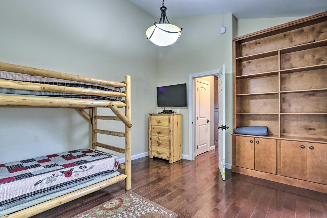 Pet-Friendly Smoky Mountain Retreat With Game Room! Sevierville Kültér fotó